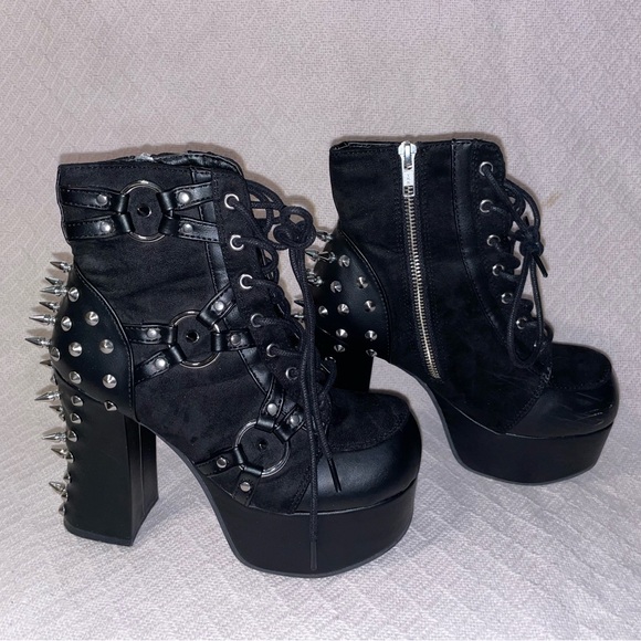Demonia Charade-100 Spiked Ankle Boots with Bracelets - Picture 2 of 10